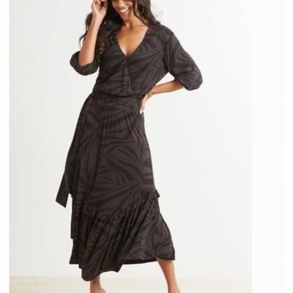 Z Supply Zebra wrap top and skirt set